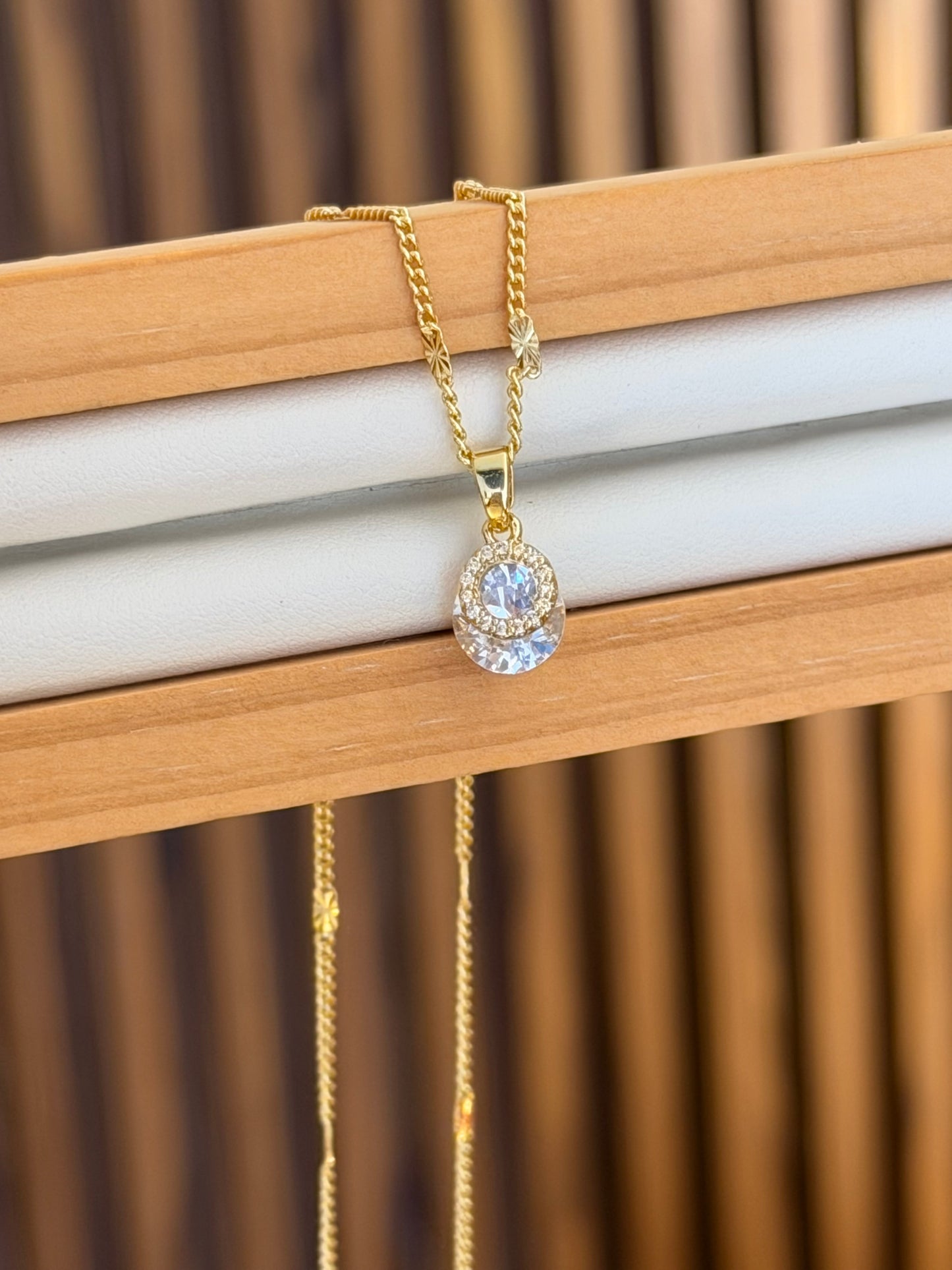 cadena diamante brillante