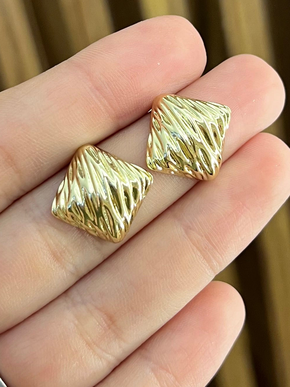 Topo cuadrado corrugado