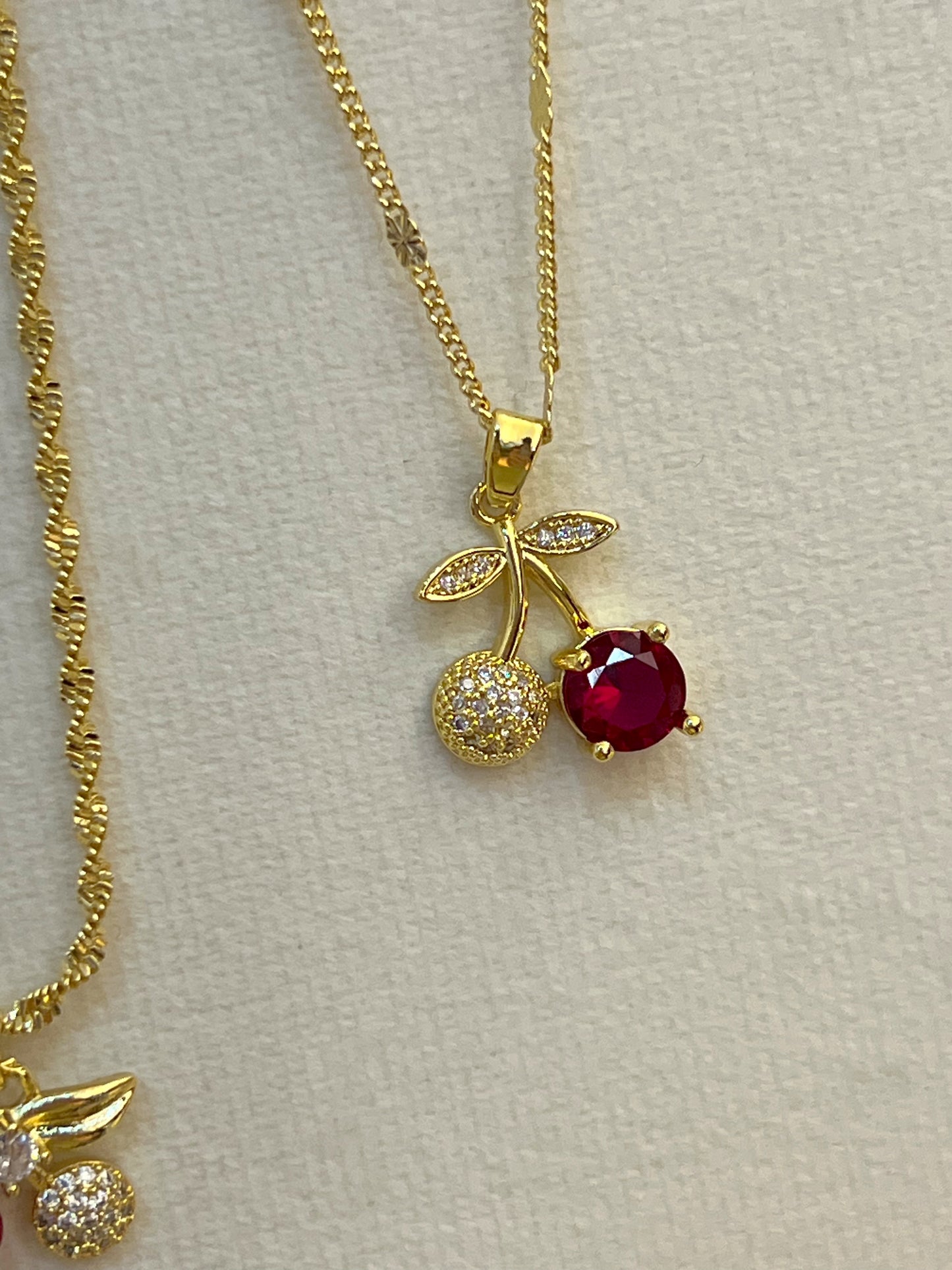 Cadenas rodio cereza (elige la tuya )