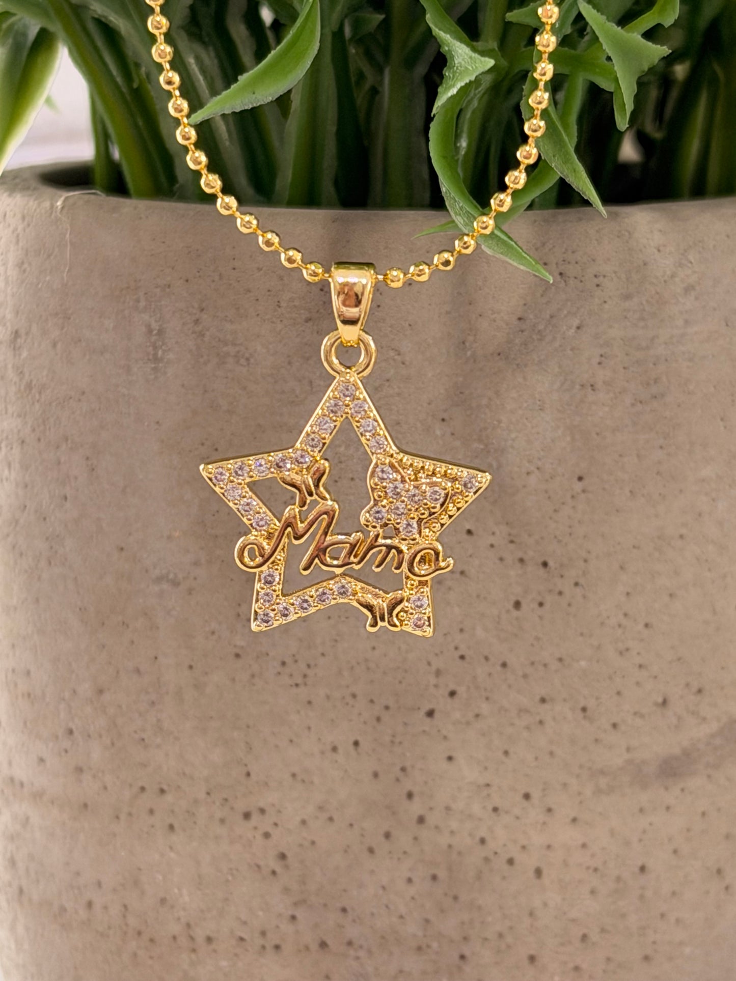 cadena estrella mama