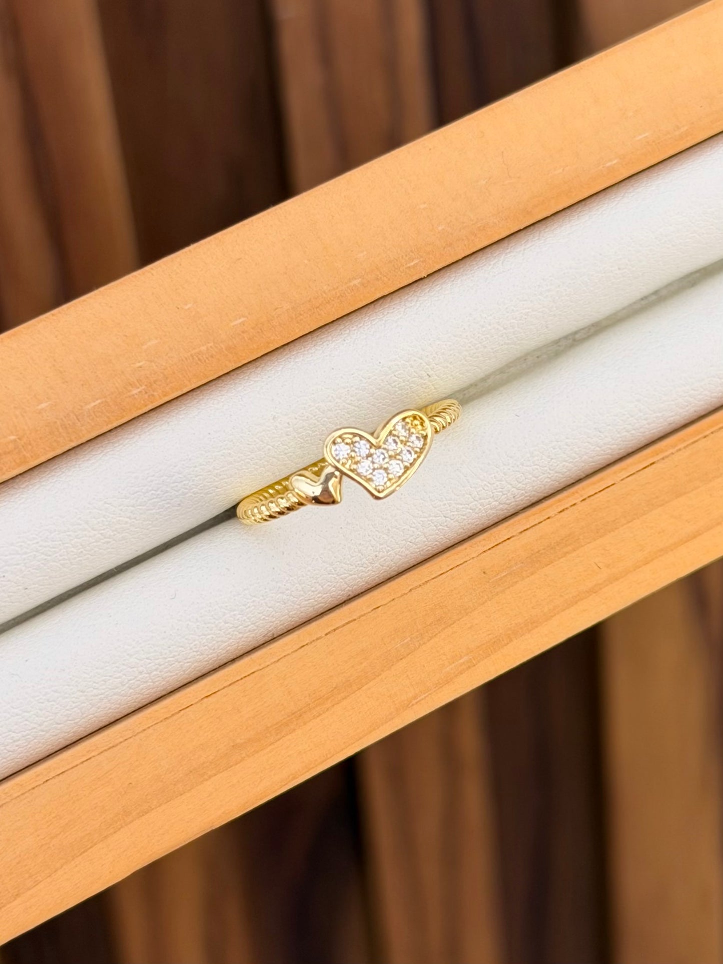 Anillo delgado 2 corazones