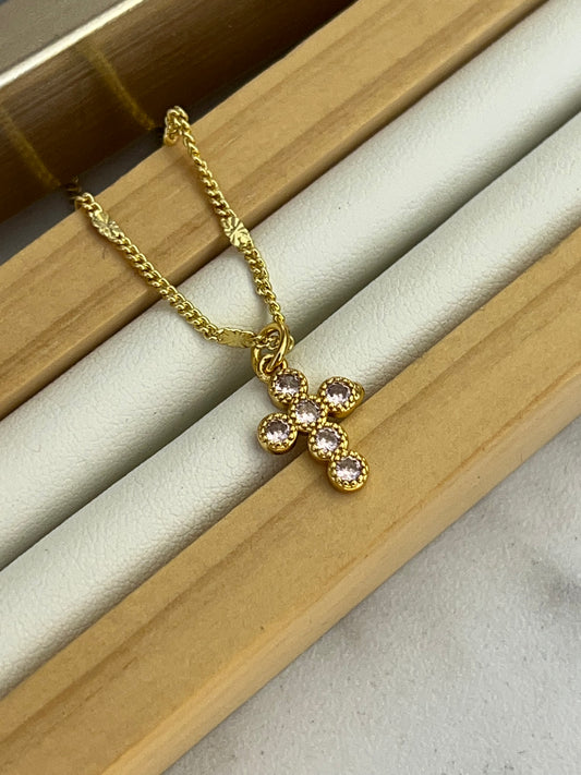 Cadena mini cruz rosada