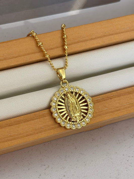 cadena circulo virgen amor