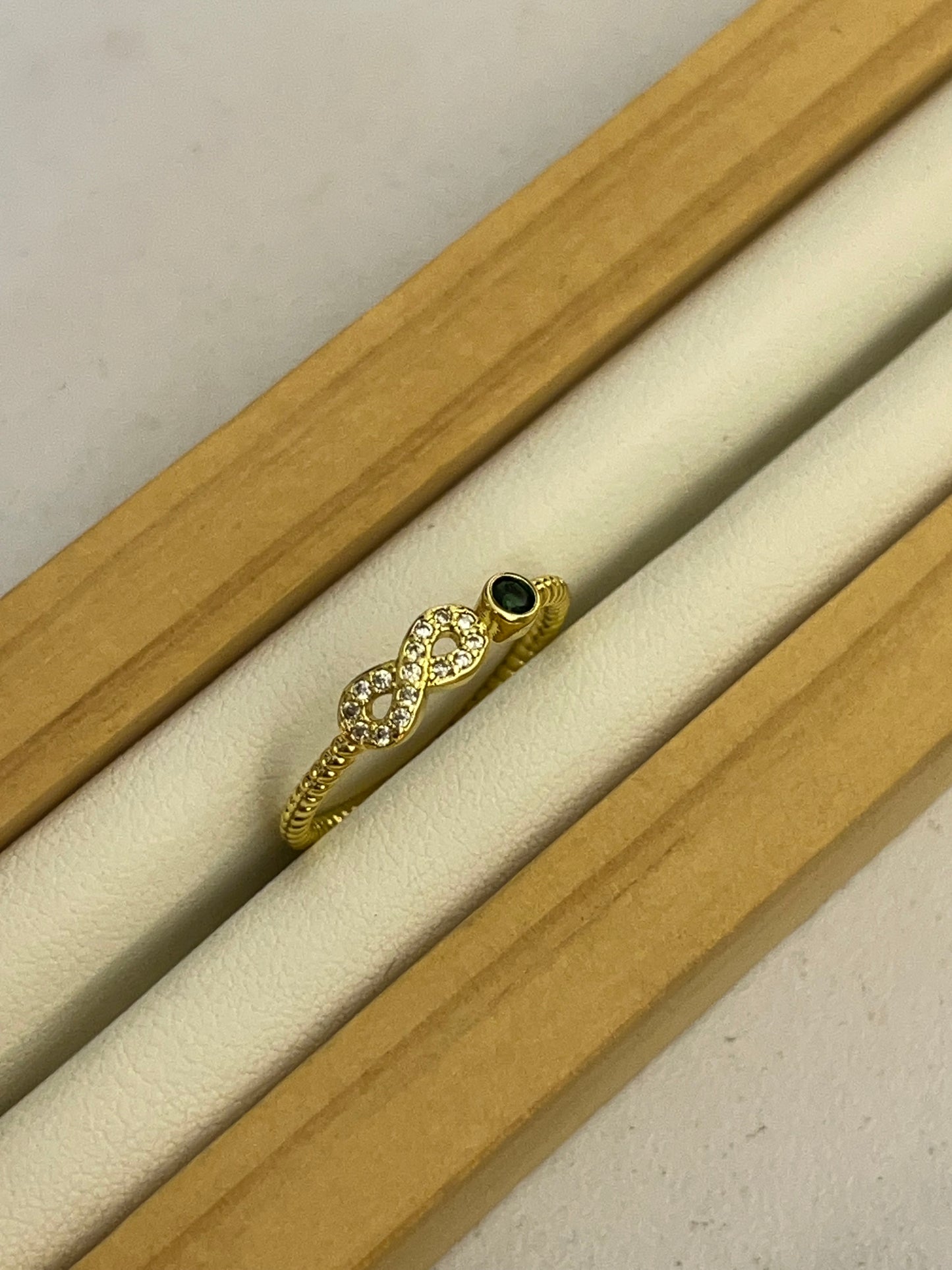 Anillo graduable infinito