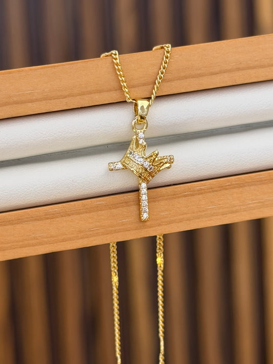 cadena cruz y corona