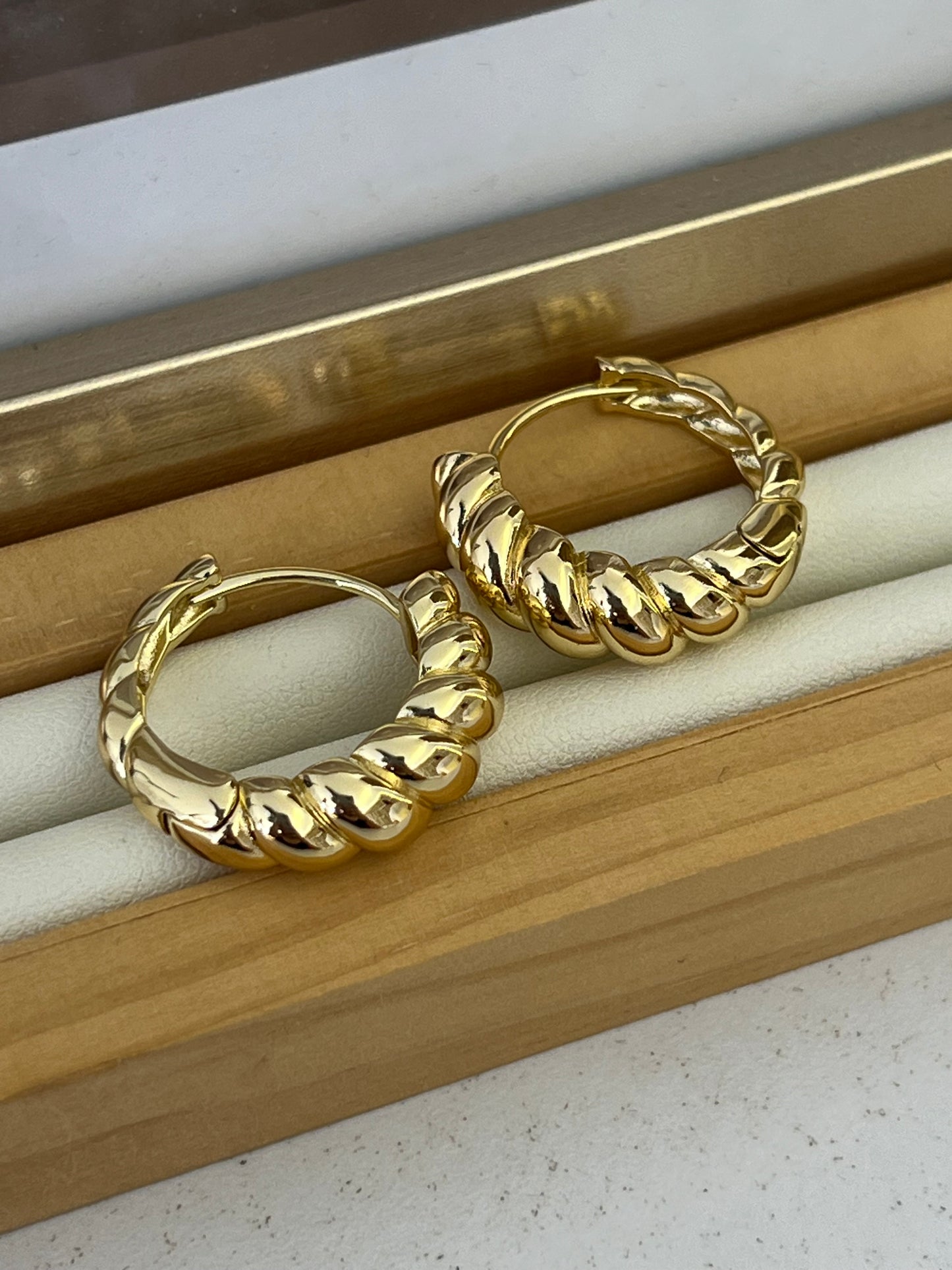 Candonga entorchada mediana