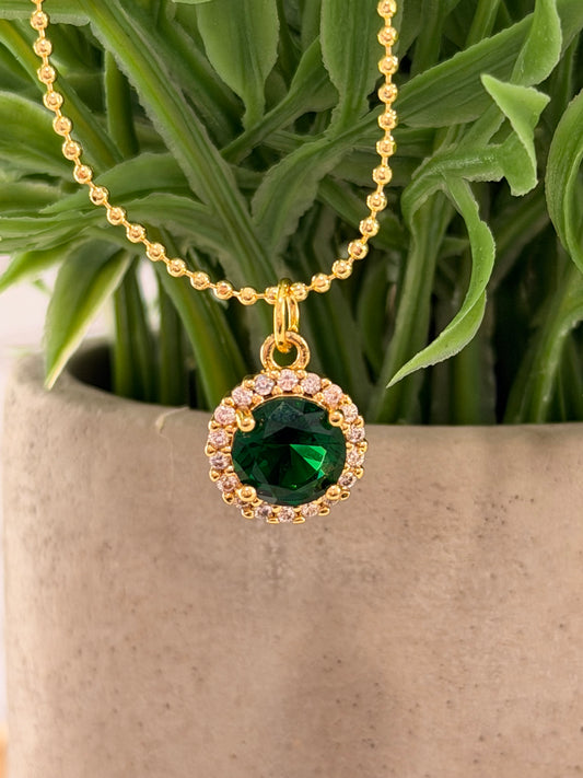 Cadena Esmeralda verde