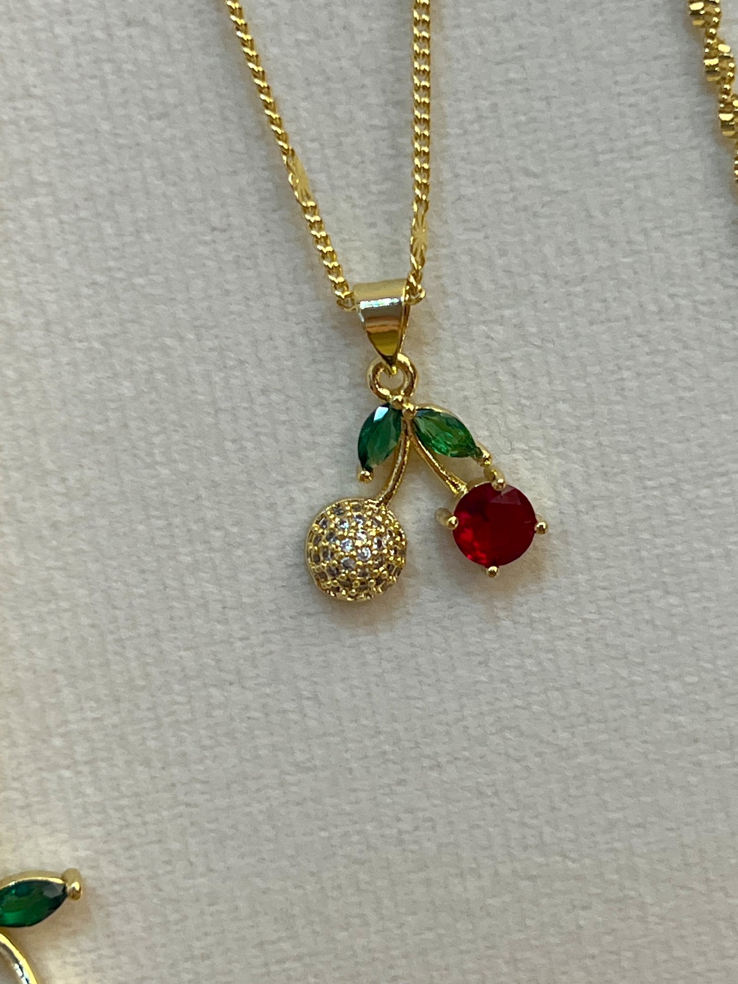 Cadenas rodio cereza (elige la tuya )